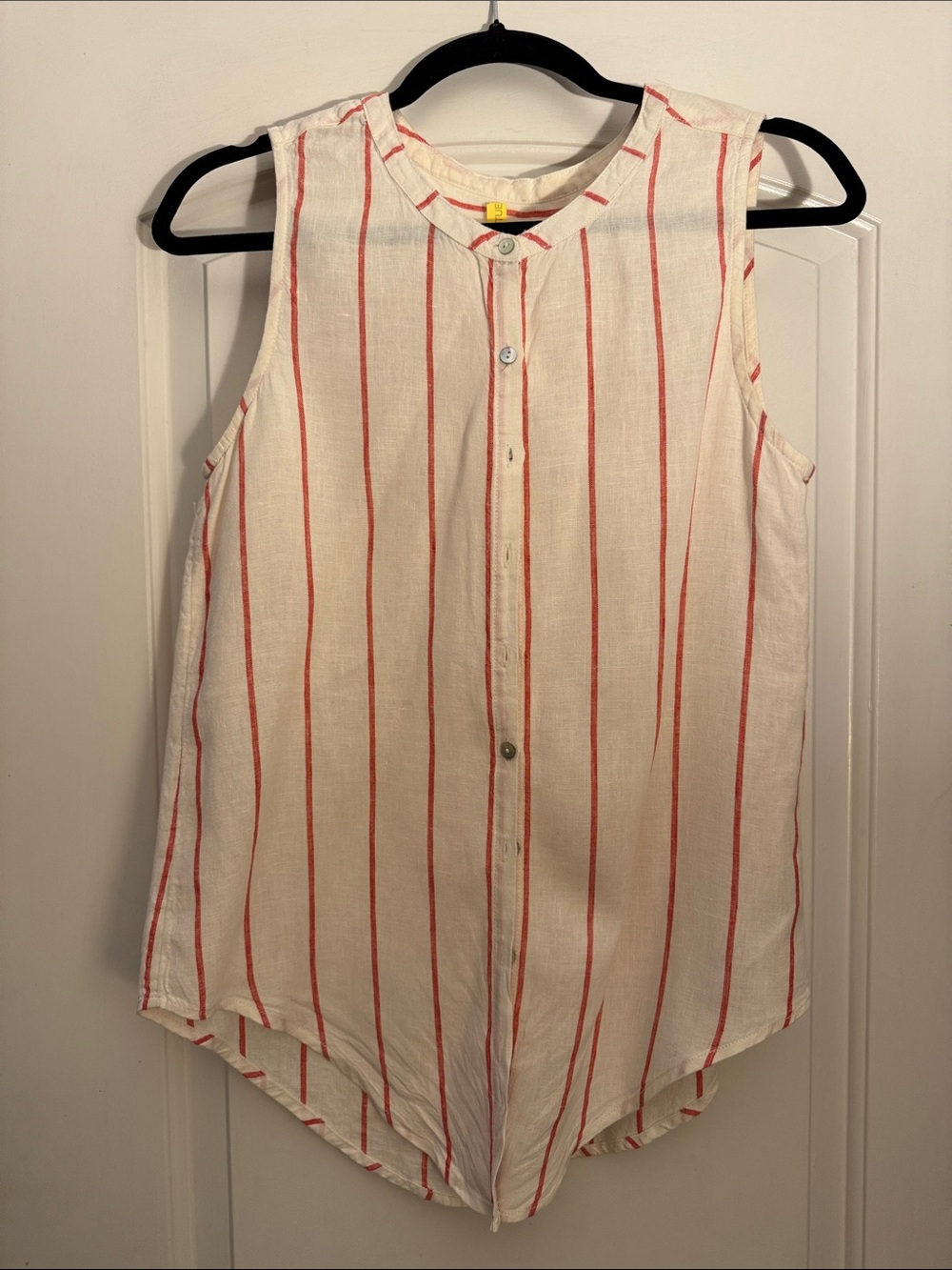 C&C California Cream Sleeveless Button-Down Top with Red Stripes 100% linen